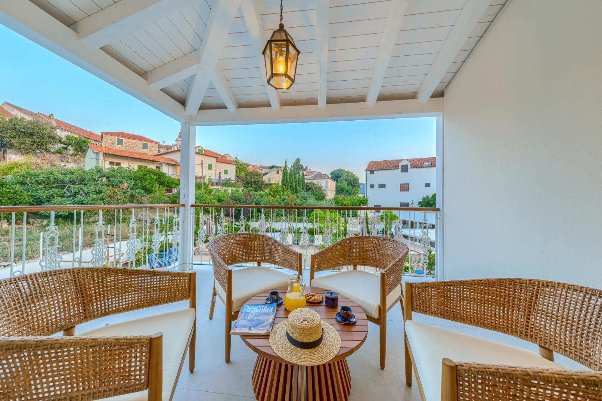 Hotel Brattia, Adults Only, Postira, Brac Island ภายนอก รูปภาพ