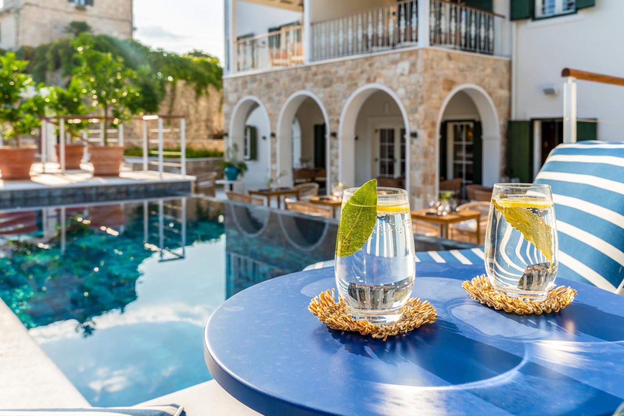 Hotel Brattia, Adults Only, Postira, Brac Island ภายนอก รูปภาพ